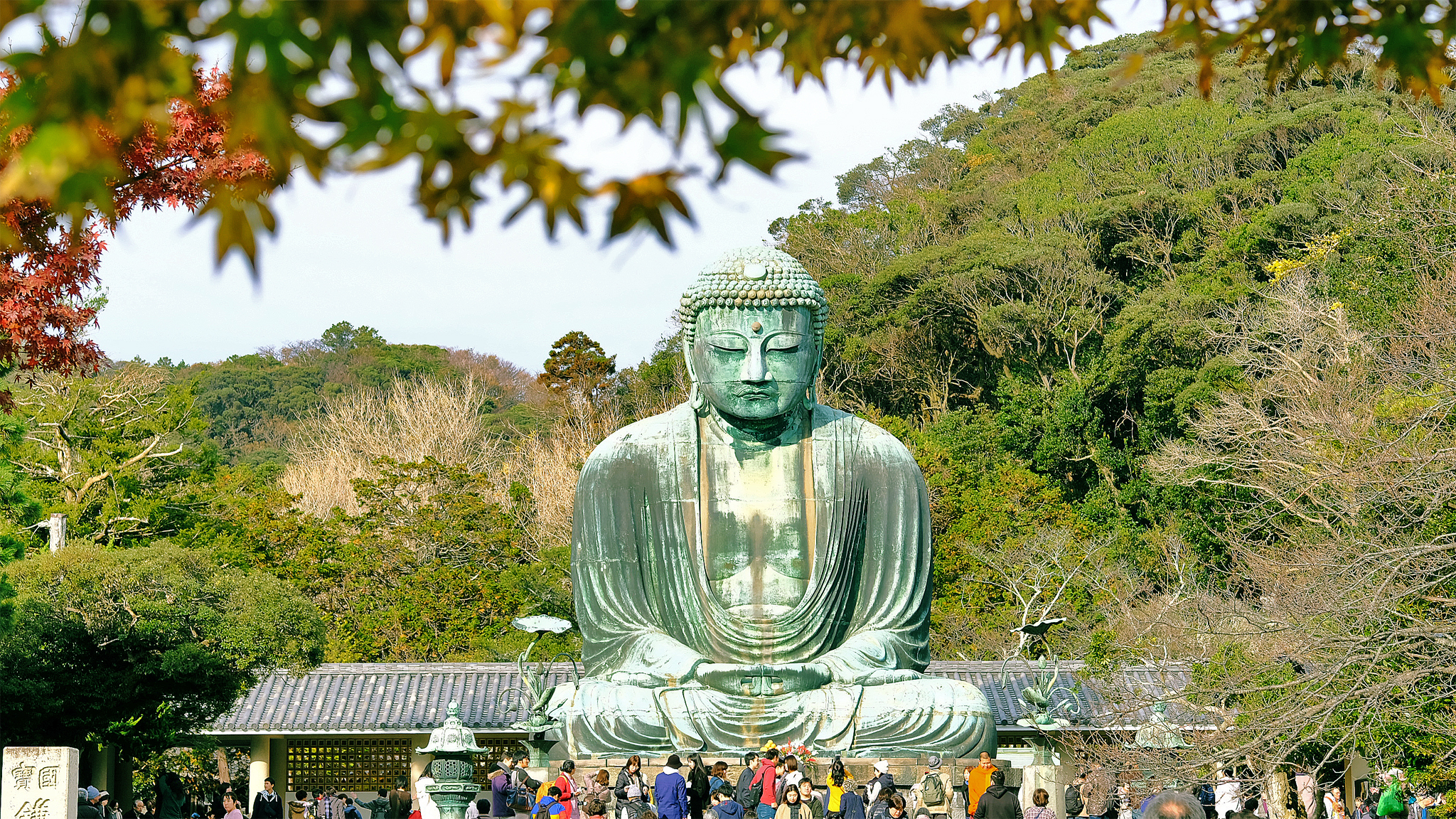 Giant bronze buddha in Kamakura.
