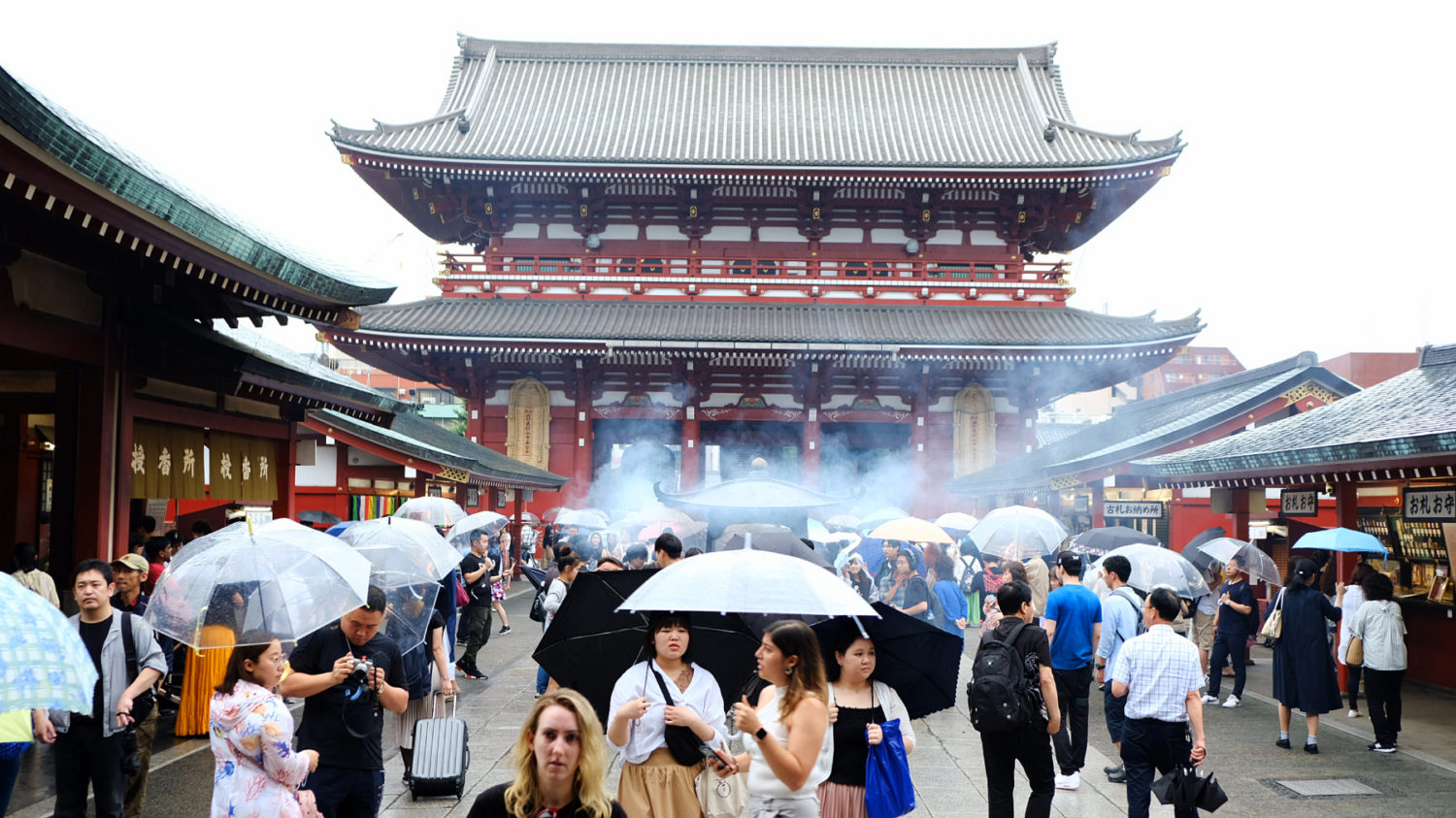 Crowded street in front of Asakusa shrine.